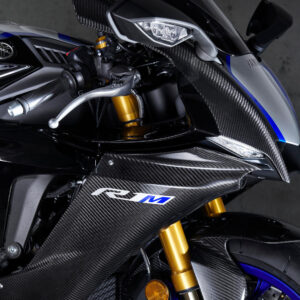 YAMAHA R1M